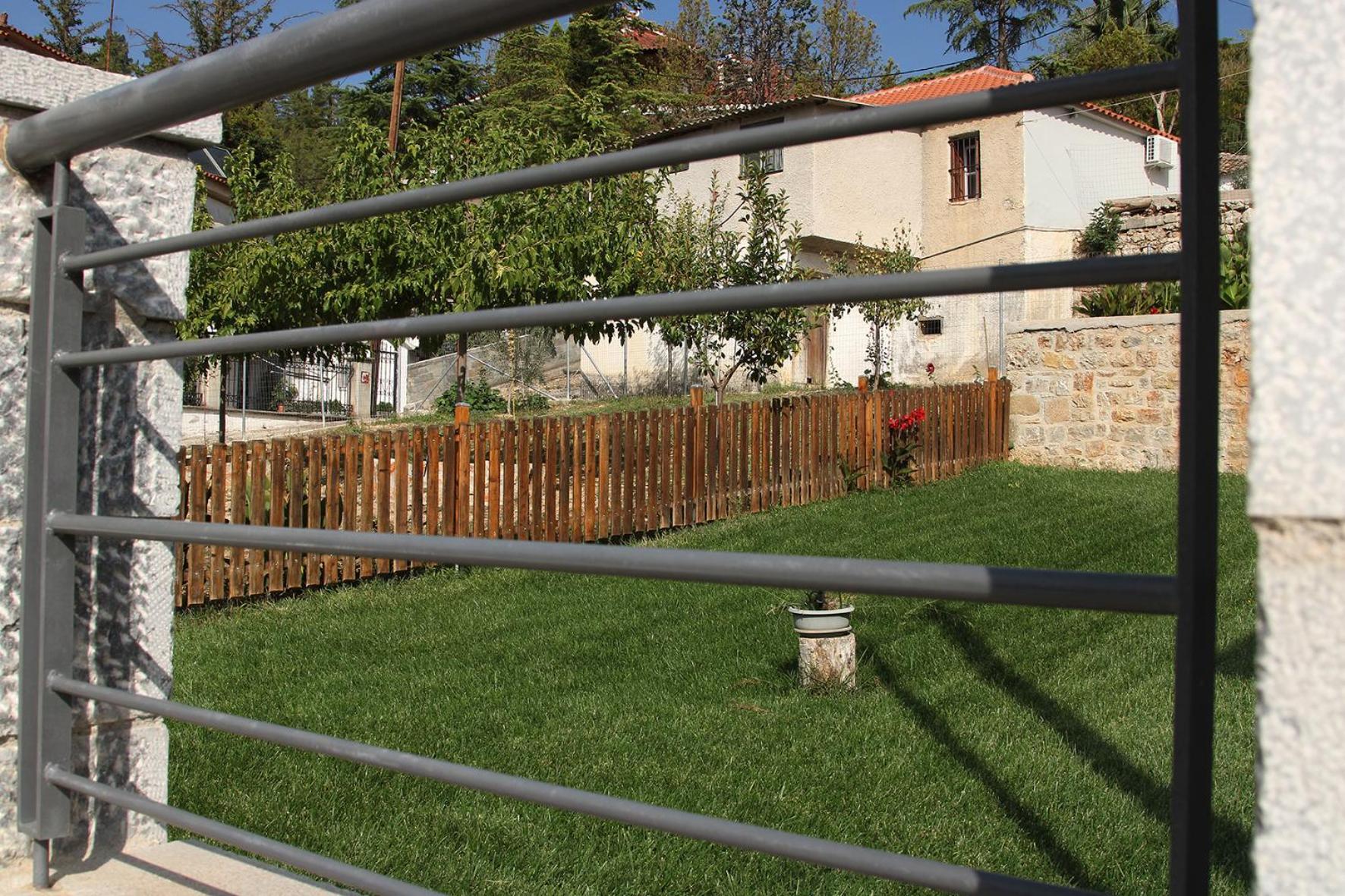 Vagelis 2 Nemea Apartments Exteriör bild